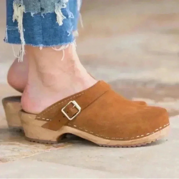 Free People MIA Alma Clog - Picture 1 of 6